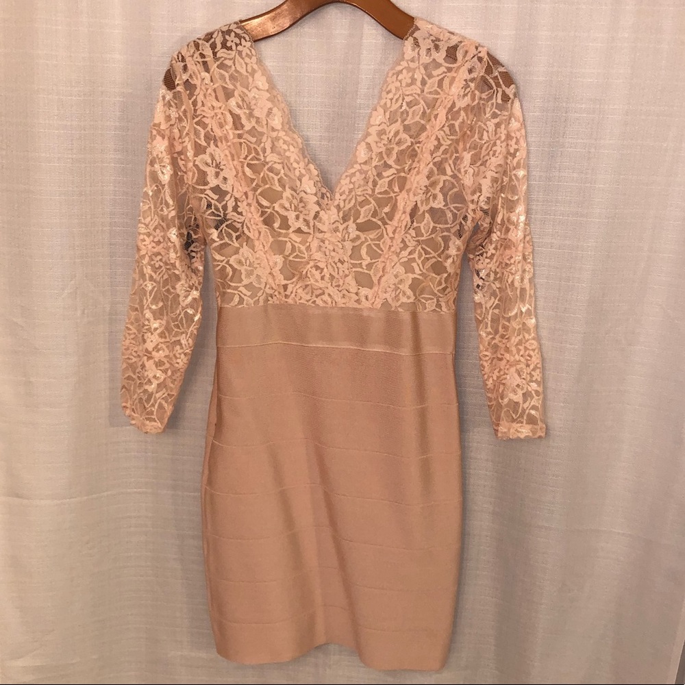 Bebe Lace/Bodycon dress